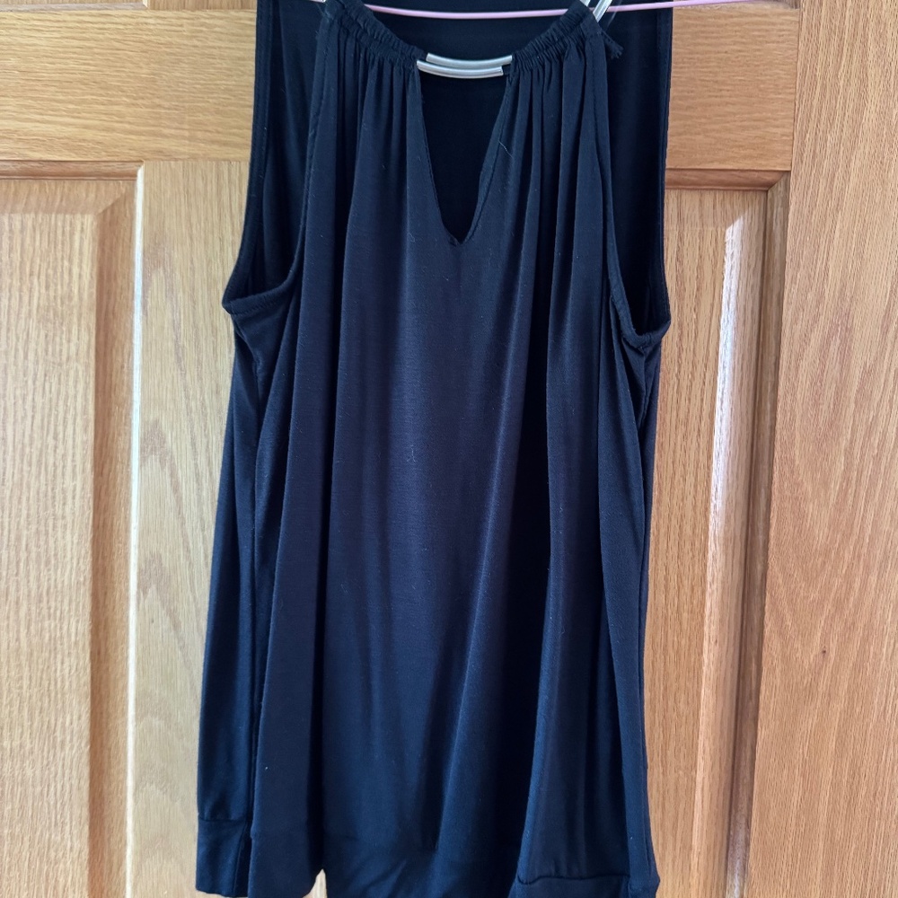 VENUS TANK TOP - Size s = New